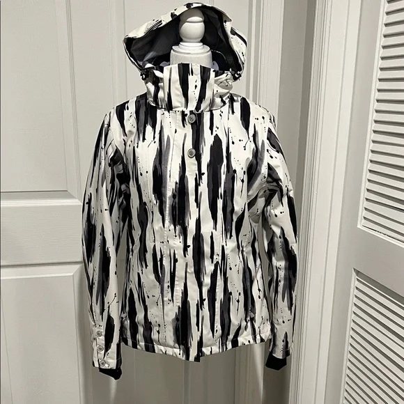 Sunice Black and White Ski Jacket - Picture 1 of 11